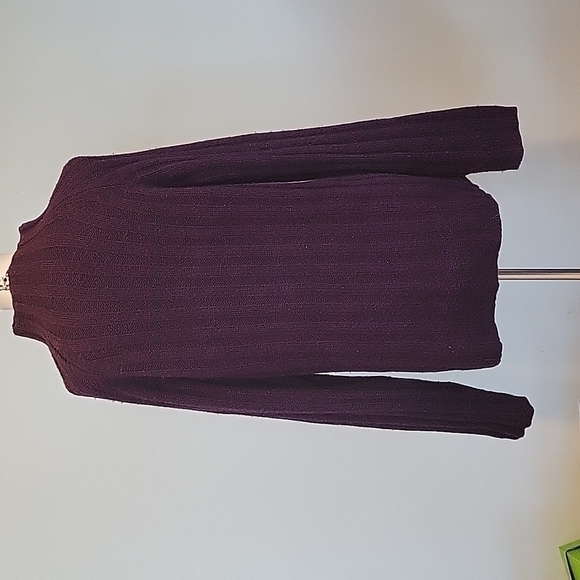 American OUTFITTERS burgundy and black lambswool mock sweater.  Size is XXL - Picture 3 of 6